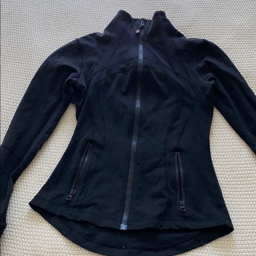 Fitted lululemon zip-up